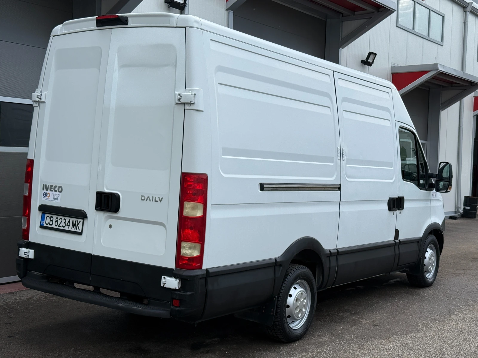 Iveco Daily 2.3 , снимка 5 - Бусове и автобуси - 54538207