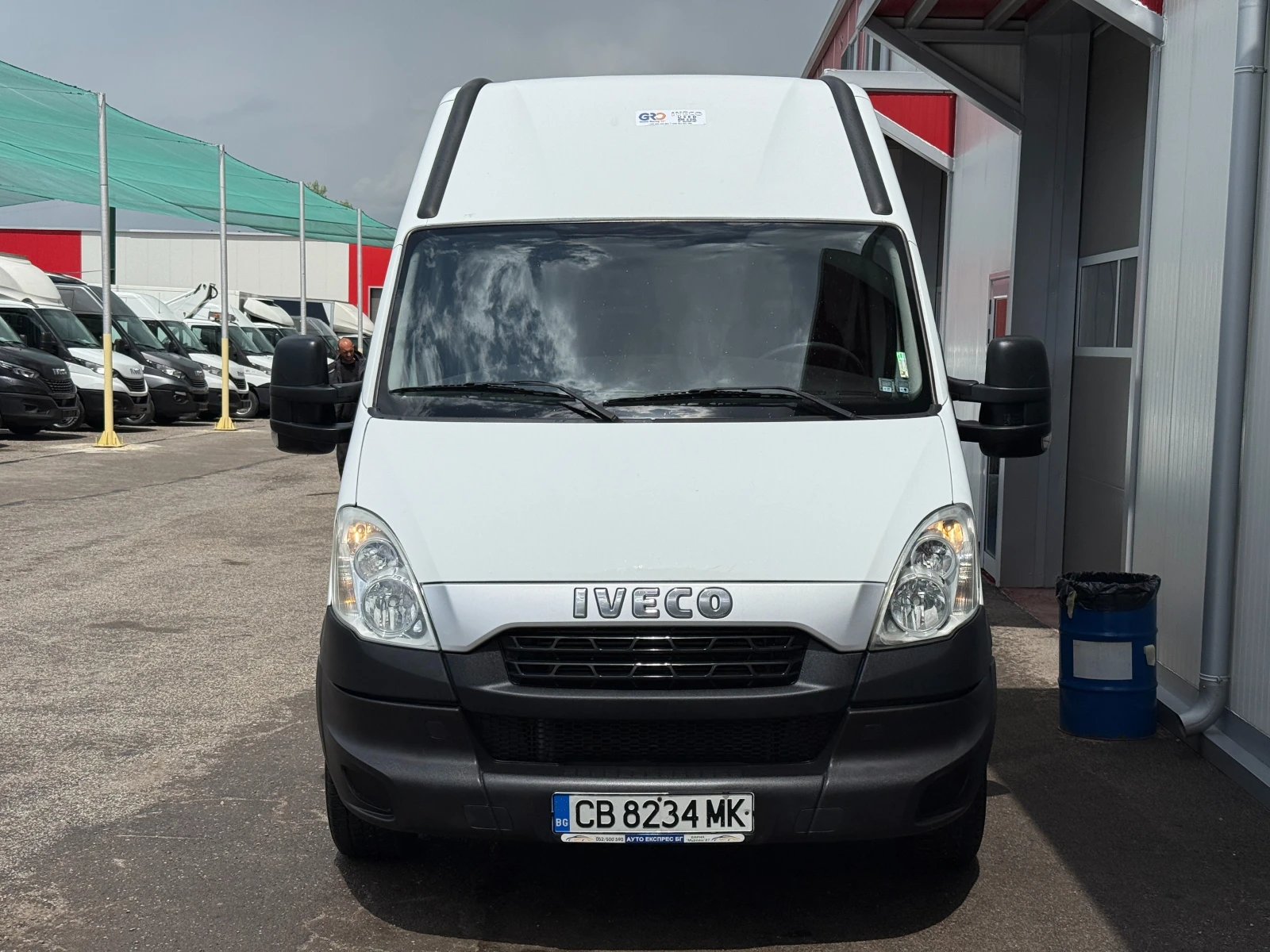 Iveco Daily 2.3 , снимка 8 - Бусове и автобуси - 54538207