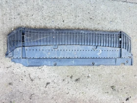 Кора под предна броня AUDI A5 2012- 8T0807611A, снимка 3