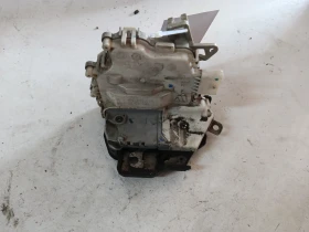 ����� �� �������� �� ����� (����� �����) 4F0839016J Audi A6