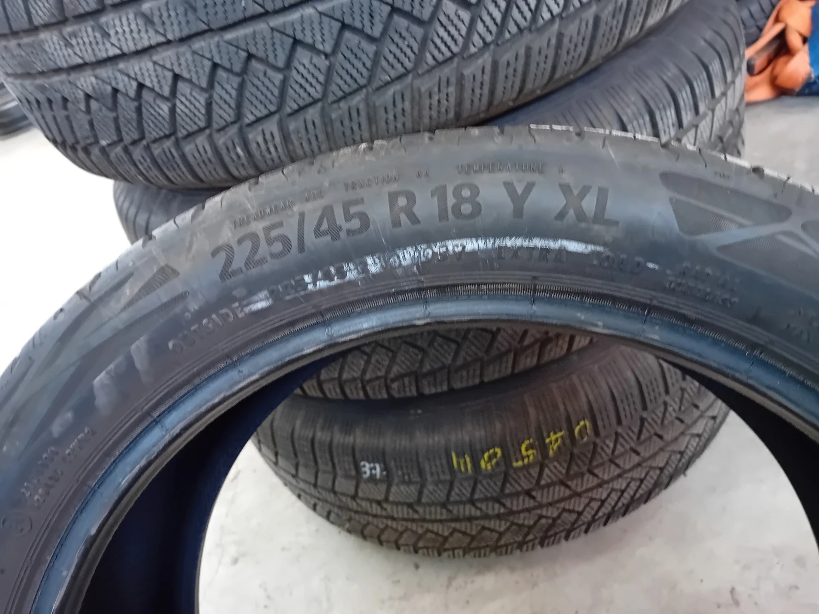  225/45R18 | Mobile.bg   8