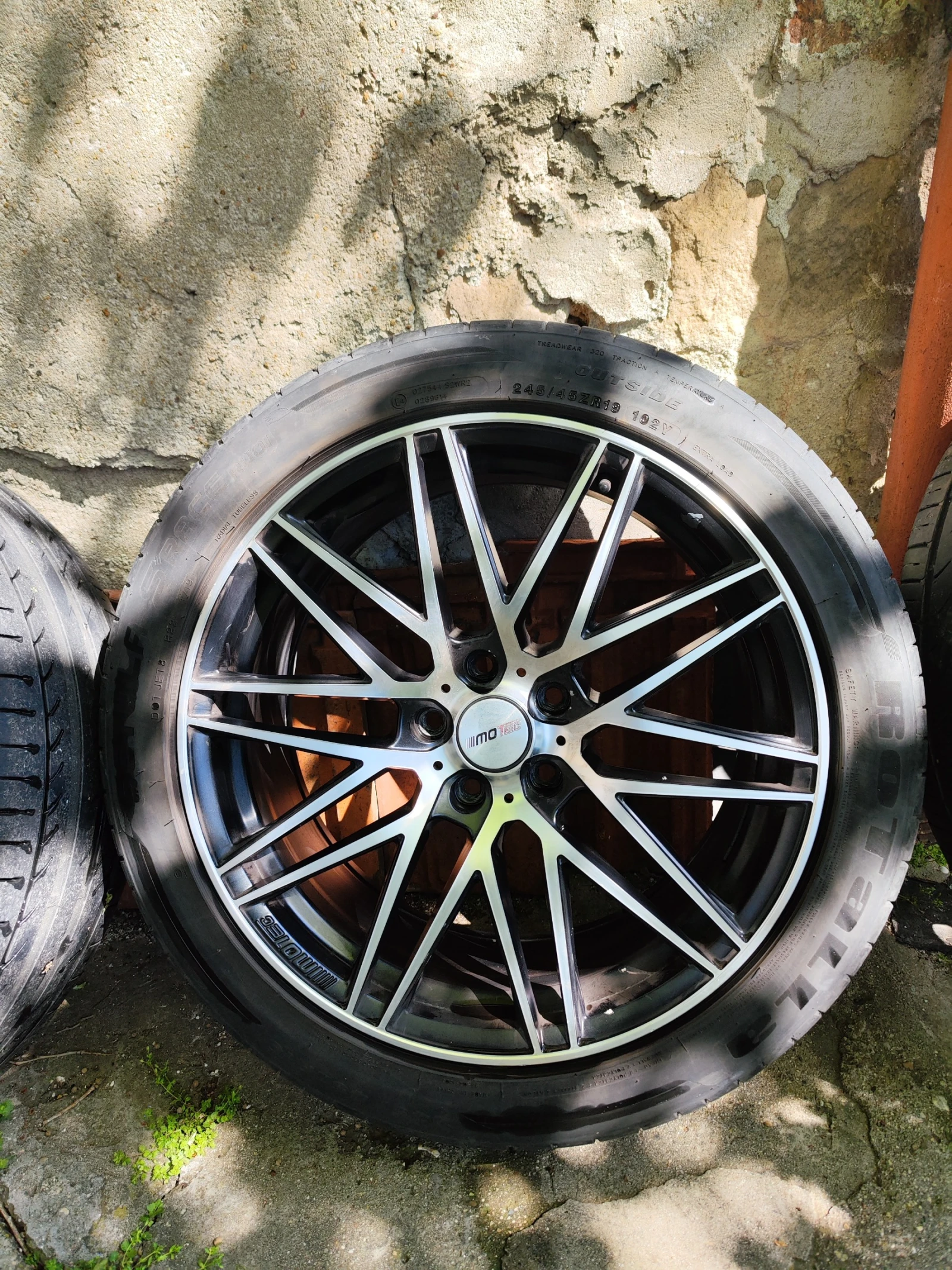 Гуми с джанти Rotalla 245/45R19, снимка 2 - Гуми и джанти - 55961252