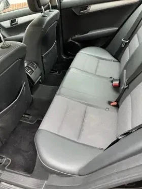 Mercedes-Benz C 180 1, 8i-156k.c/KOMPRESSOR/МУЛТИМЕДИЯ/КОЖА/ПОДГРЕВ!!! - изображение 7