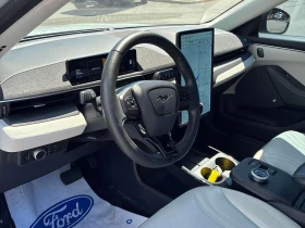 Ford Mustang Mach-E * Premium * АВТОКРЕДИТ БЕЗ ПЪРВОНАЧАЛНА ВНОСКА* , снимка 5