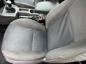 Ford Focus 1.6i NAVI/KLIMATIK/PODGREV/UNIKAT, снимка 12
