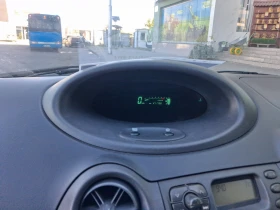 Toyota Yaris 1.4 D-4D, снимка 6