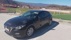 Mazda 3 2.2, снимка 2