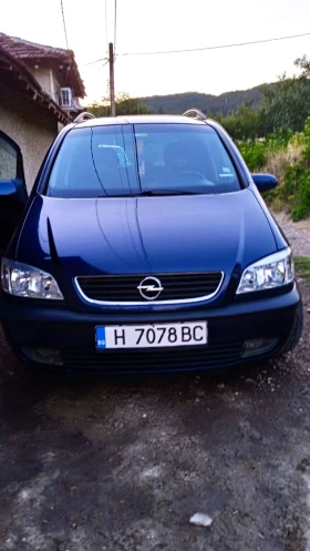  Opel Zafira
