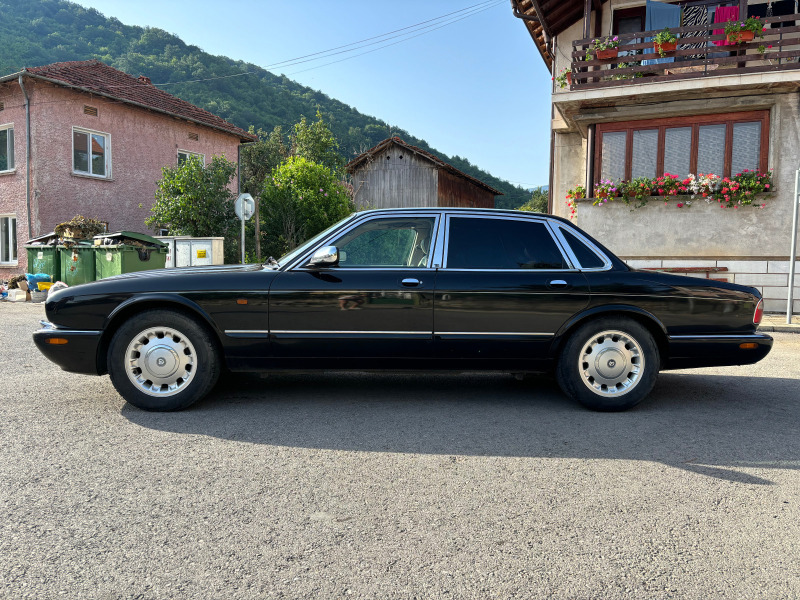 Jaguar Daimler, снимка 3 - Автомобили и джипове - 46306826