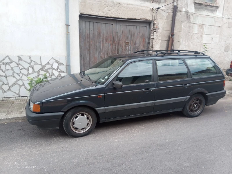 VW Passat, снимка 1 - Автомобили и джипове - 48258396