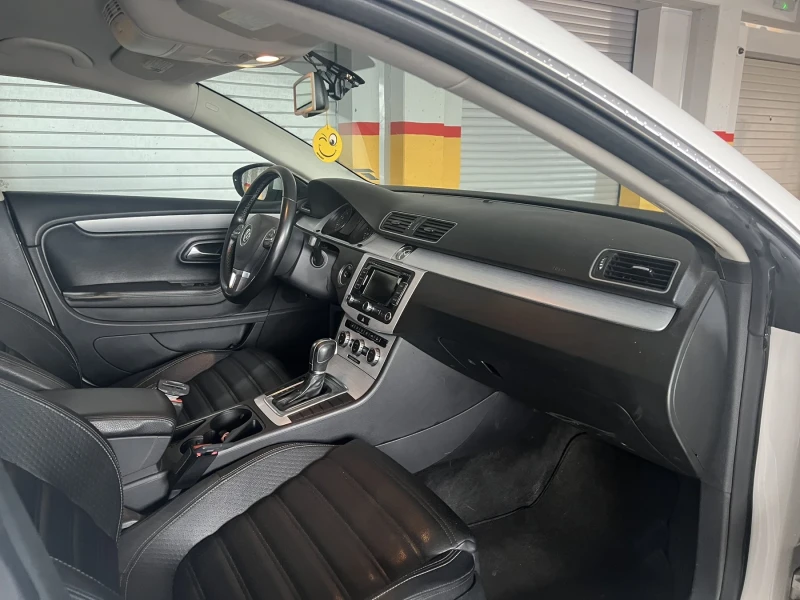 VW CC 2.0 TFSI, снимка 6 - Автомобили и джипове - 48514388