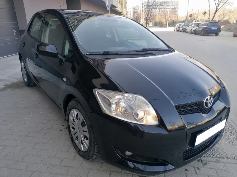 Toyota Auris 112 хил./най-добрия мотор, снимка 2 - Автомобили и джипове - 49030470