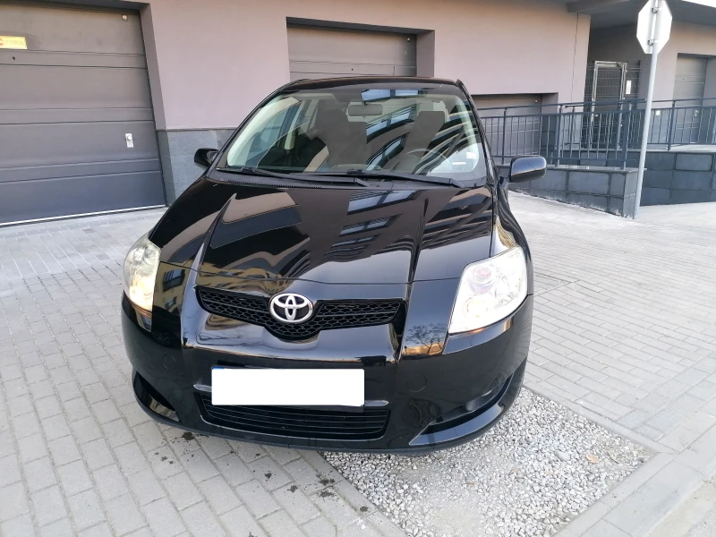 Toyota Auris 112 хил./най-добрия мотор, снимка 1 - Автомобили и джипове - 49030470