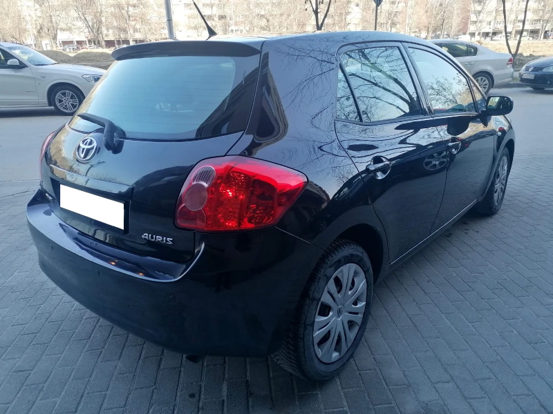 Toyota Auris 112 хил./най-добрия мотор, снимка 3 - Автомобили и джипове - 49030470