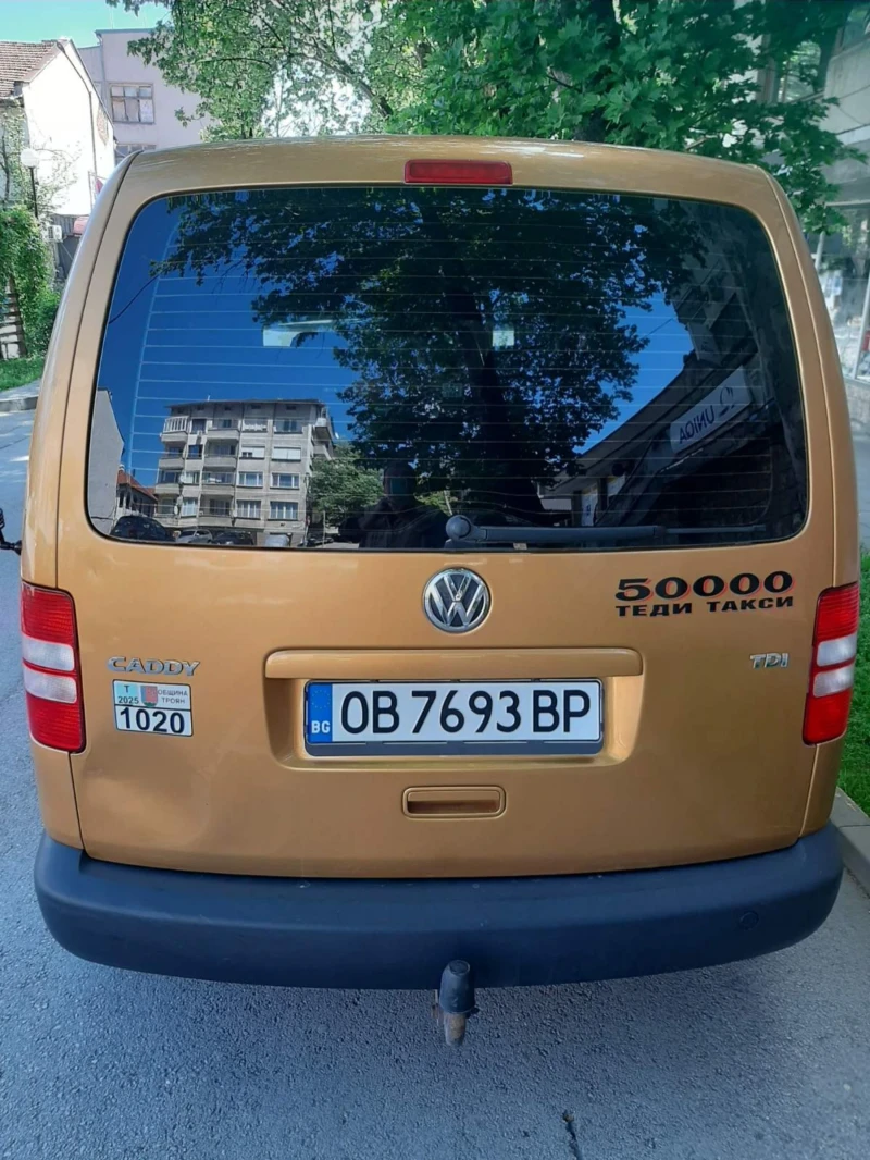 VW Caddy, снимка 4 - Автомобили и джипове - 50405051