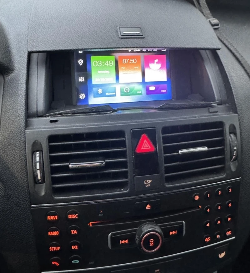 Mercedes-Benz C 180 1, 8i-156k.c/KOMPRESSOR/МУЛТИМЕДИЯ/КОЖА/ПОДГРЕВ!!!, снимка 8 - Автомобили и джипове - 52898235