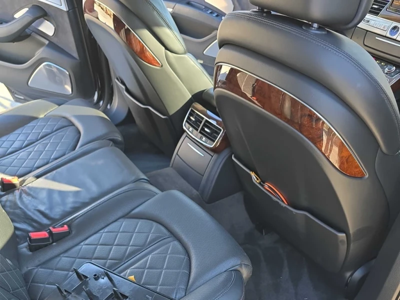 Audi A8 * Premium * CARFAX * ЦЕНА ДО БГ, снимка 11 - Автомобили и джипове - 53074343