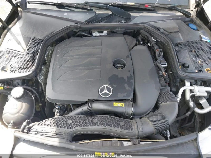 Mercedes-Benz C 300 2l 4Matic, снимка 10 - Автомобили и джипове - 53391081