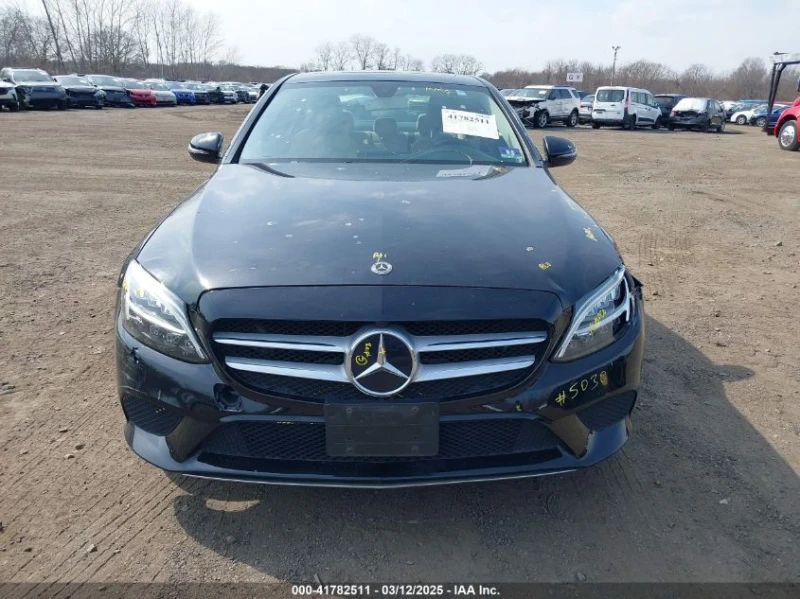 Mercedes-Benz C 300 2l 4Matic, снимка 12 - Автомобили и джипове - 53391081