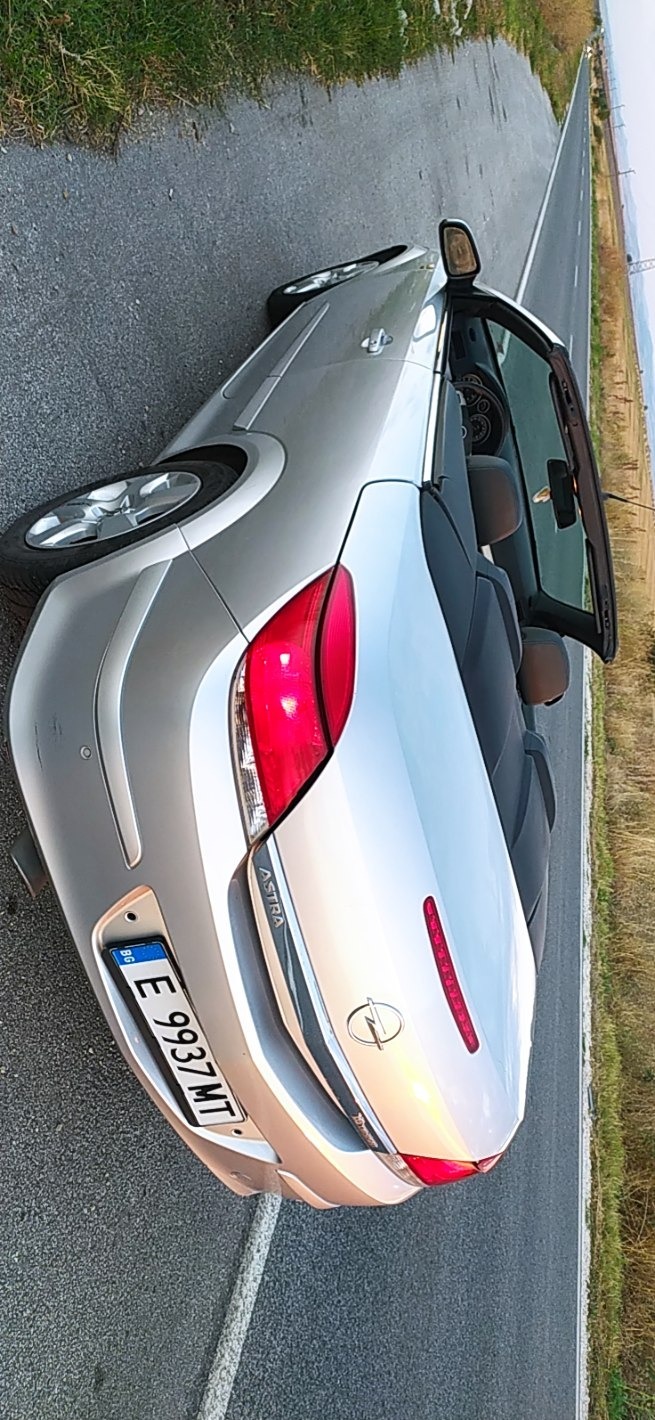 Opel Astra 1.6 газ, снимка 10 - Автомобили и джипове - 46433832