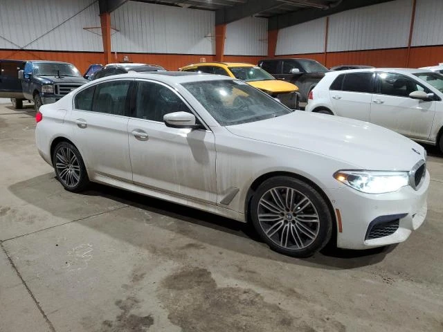 BMW 530 XI, снимка 3 - Автомобили и джипове - 48991540