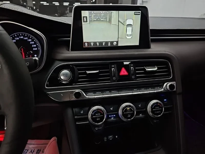 Genesis G70 2.2D SUPREME, снимка 10 - Автомобили и джипове - 55705156