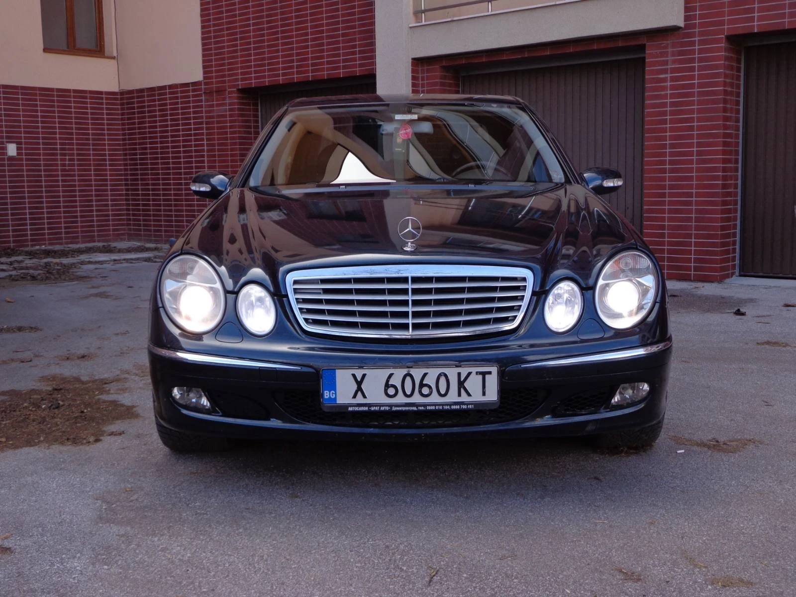 Mercedes-Benz E 500  - изображение 5
