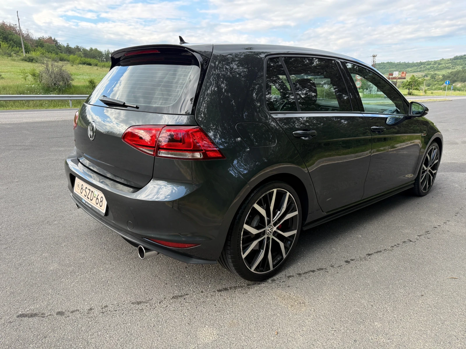 VW Golf GTI - изображение 5
