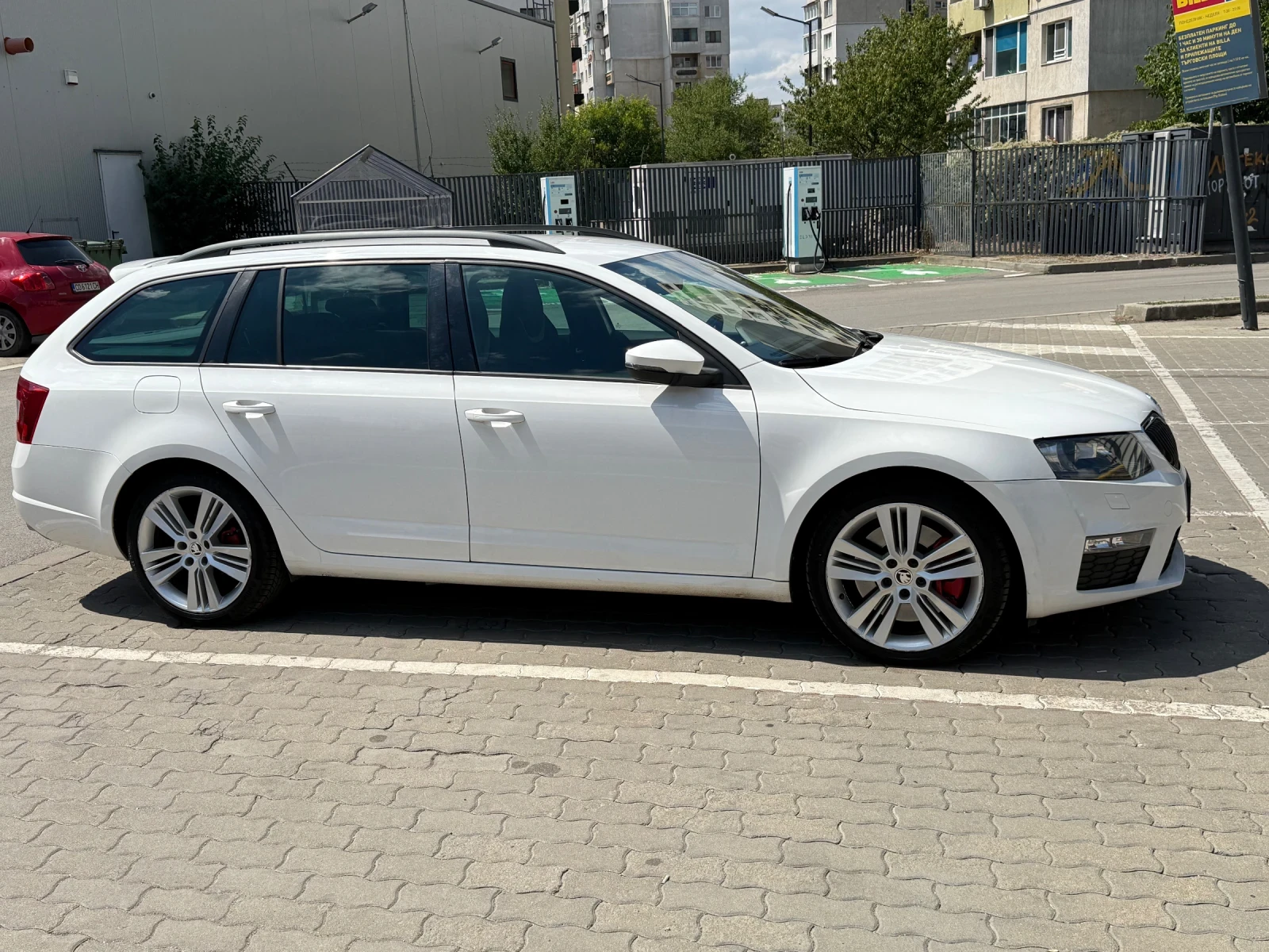 Skoda Octavia VRS - изображение 6