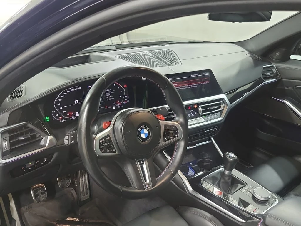 BMW M3 * SEDAN * CARFAX * БЕЗ ПЪРВОНАЧАЛНА ВНОСКА - изображение 9