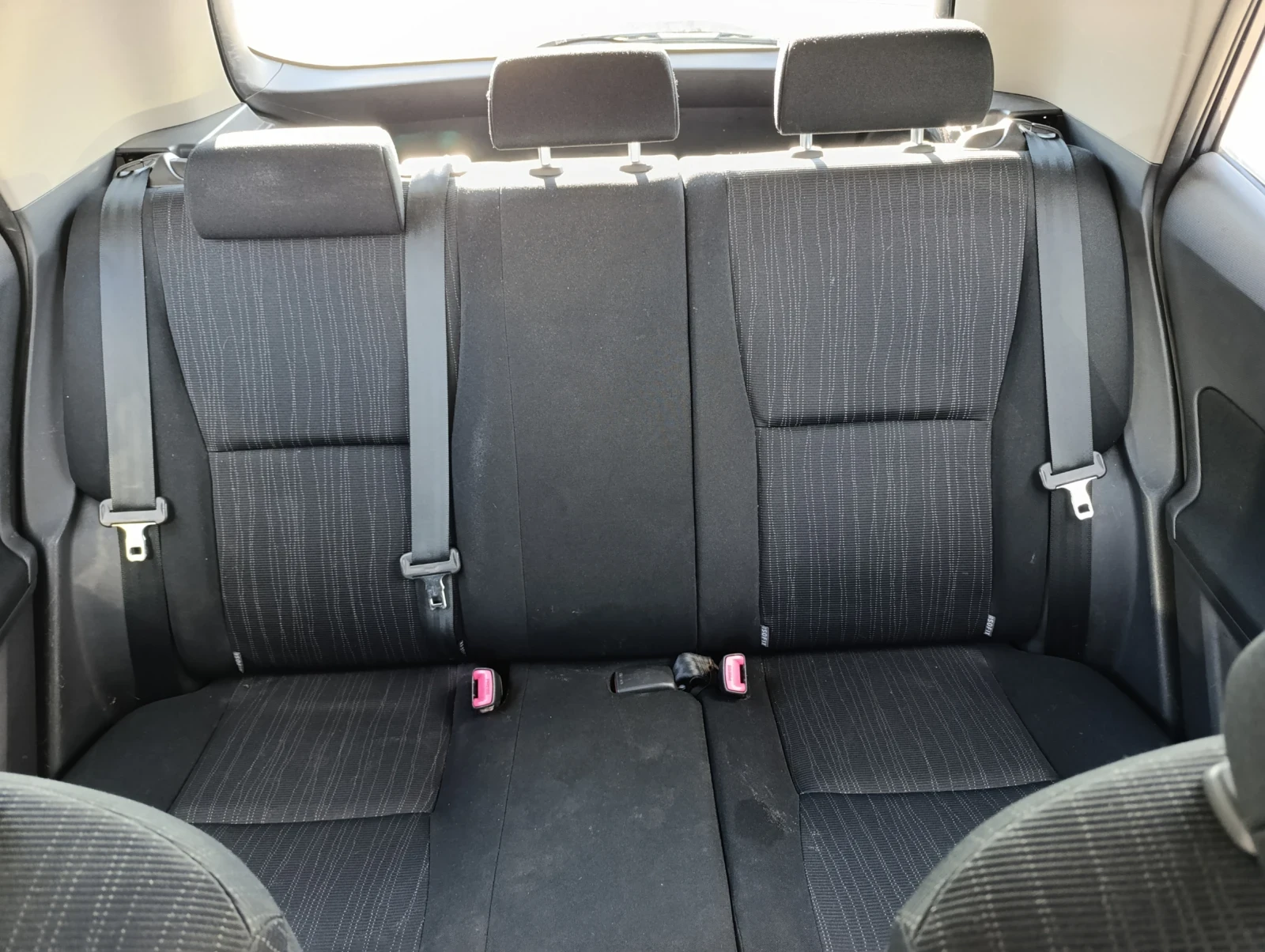 Toyota Auris 1.6 i Automatic  | Mobile.bg — изображение 16