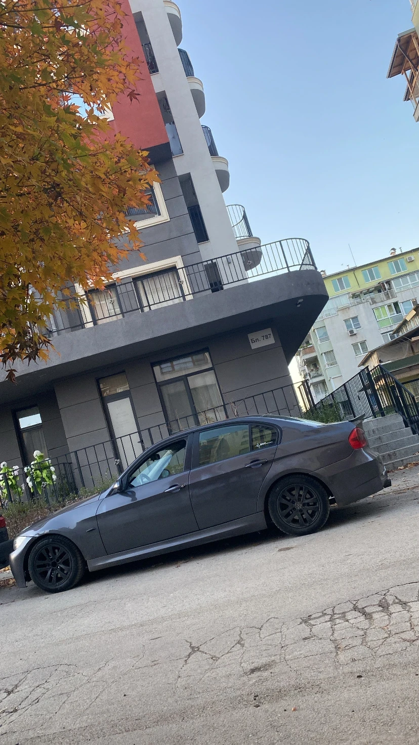 BMW 320, снимка 7 - Автомобили и джипове - 54066077