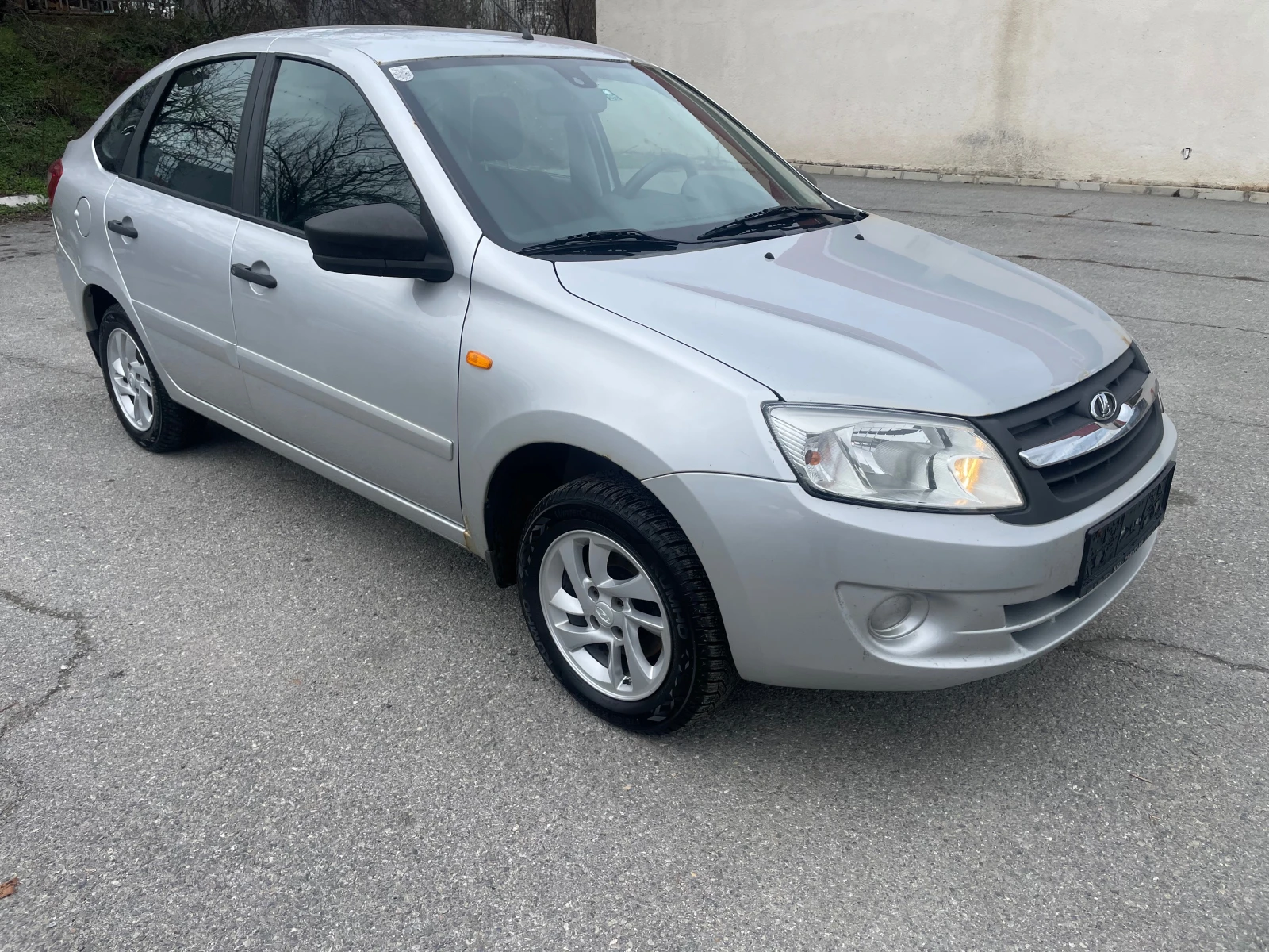 Lada Granta | Mobile.bg � ����������� 1