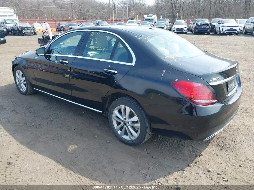 Mercedes-Benz C 300 2l 4Matic - изображение 3