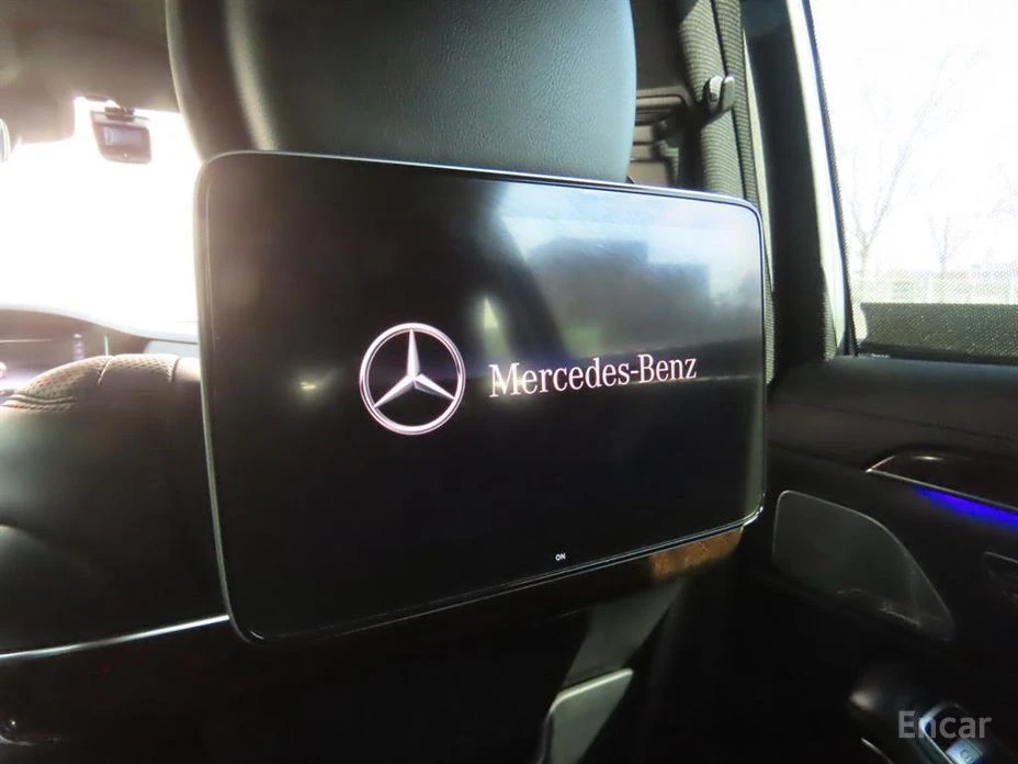 Mercedes-Benz S 560  - изображение 9