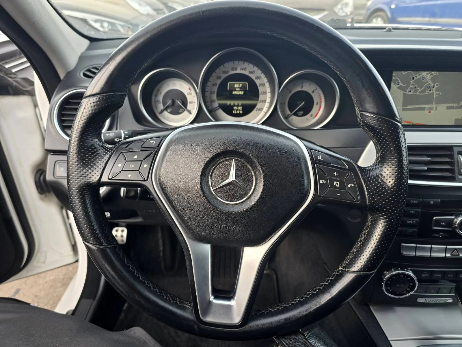 Mercedes-Benz C 220 FACE/AVANGARDE 2.2CDI/170hp, снимка 10 - Автомобили и джипове - 53878040