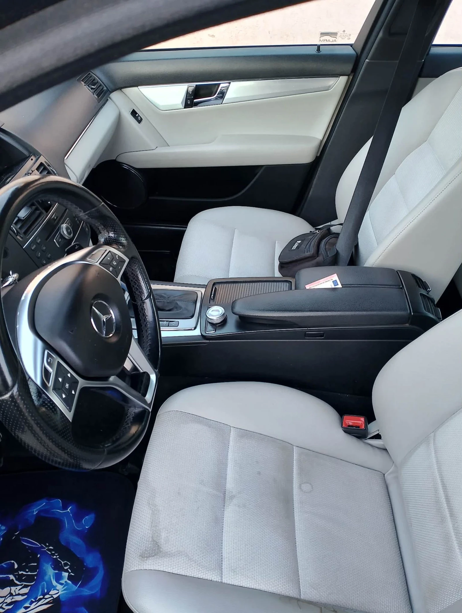 Mercedes-Benz C 180 W 204 180 kompressor , снимка 5 - Автомобили и джипове - 54135622