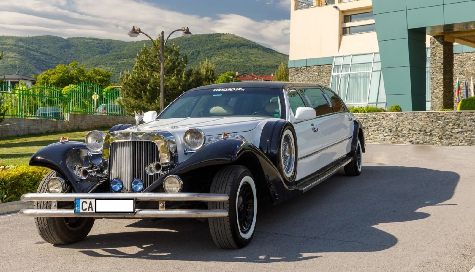 Lincoln Town car ЛИМУЗИНА ПРЕМИУМ ЛУКС
