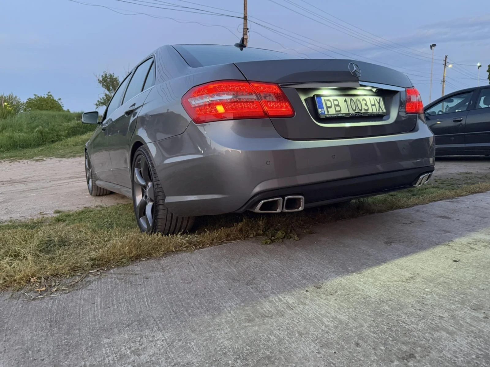 Mercedes-Benz E 500 AMG DISTRONIC 4MATIC KEYLESS GO FULL FULL, снимка 2 - Автомобили и джипове - 54416815