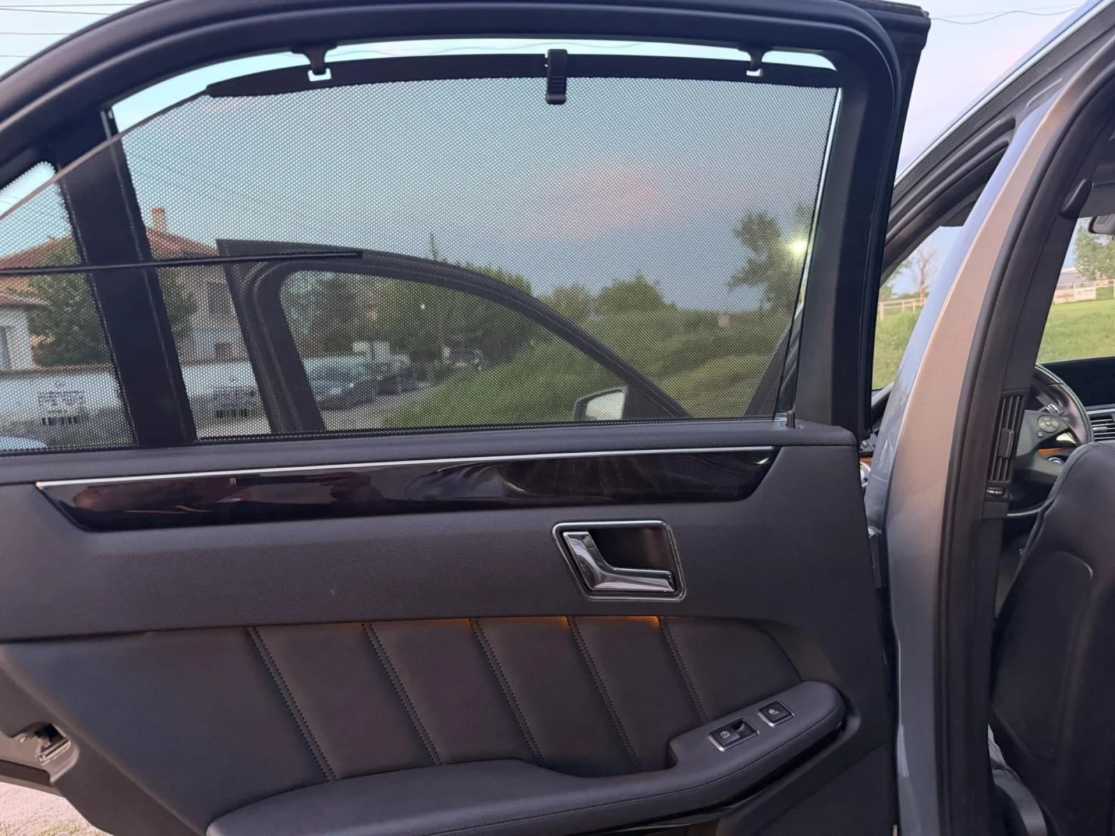 Mercedes-Benz E 500 AMG DISTRONIC 4MATIC KEYLESS GO FULL FULL, снимка 9 - Автомобили и джипове - 54416815
