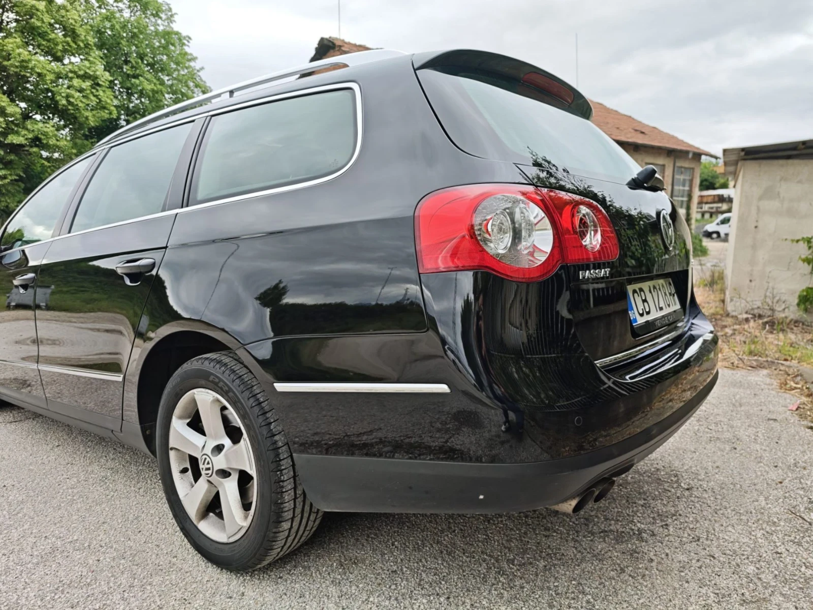 VW Passat 2.0 170к.с Highline, снимка 6 - Автомобили и джипове - 54585459