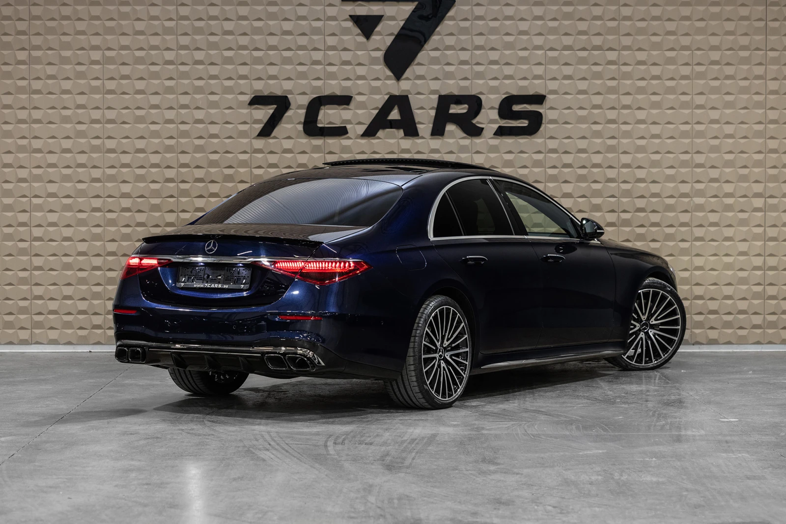 Mercedes-Benz S 400 4MATIC* AMG line* Гаранция* 360 камера* Burmester, снимка 6 - Автомобили и джипове - 54640837