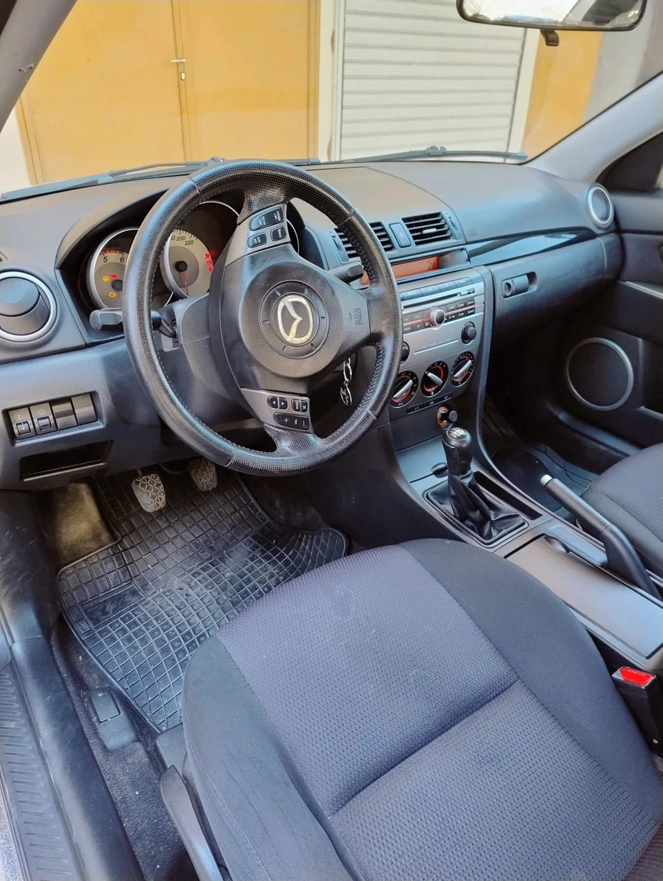 Mazda 3, снимка 7 - Автомобили и джипове - 54753987