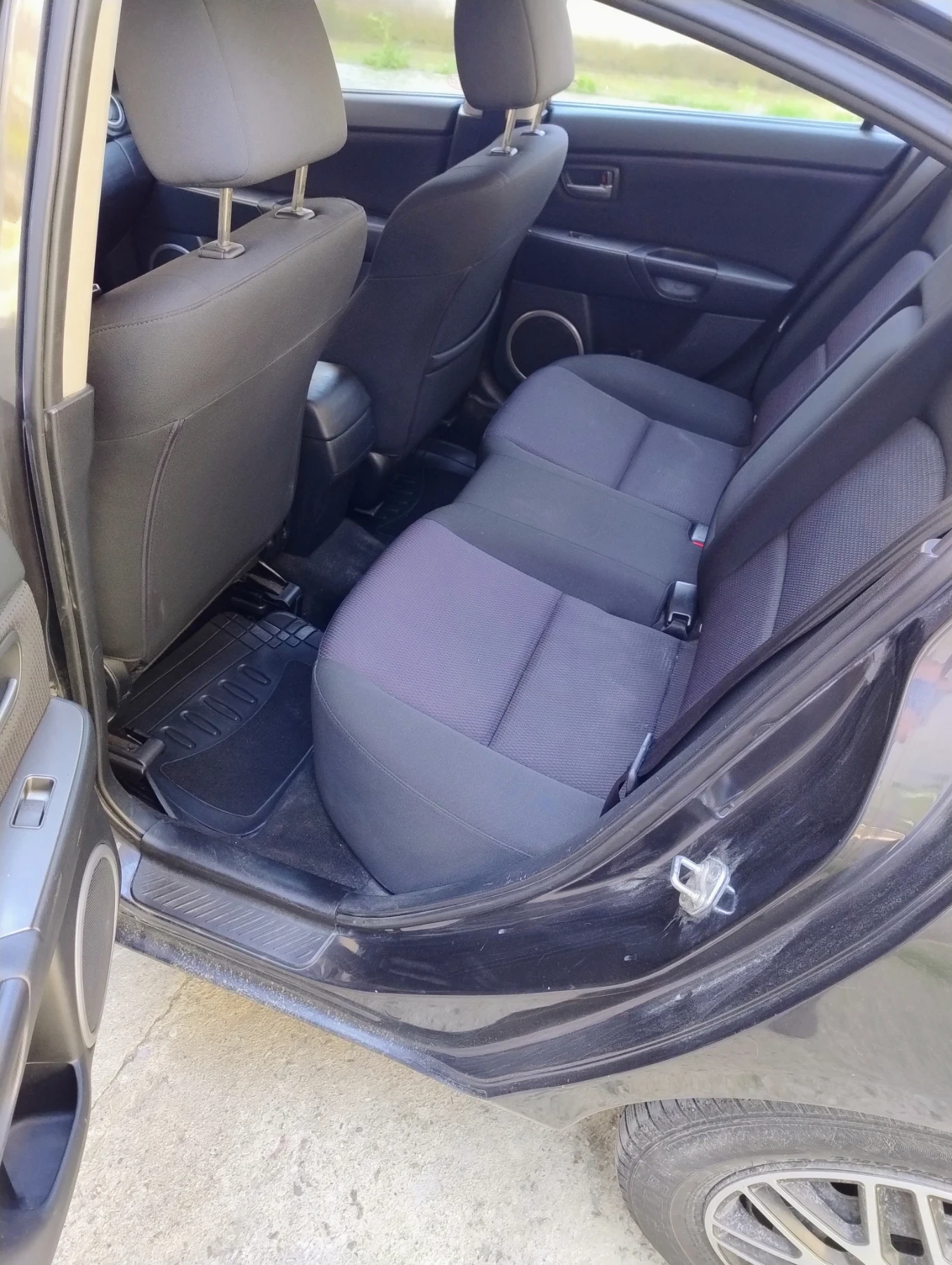Mazda 3, снимка 9 - Автомобили и джипове - 54753987