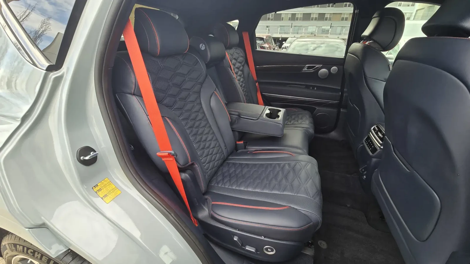 Genesis GV80 3 5t E Sc, снимка 17 - Автомобили и джипове - 54836880
