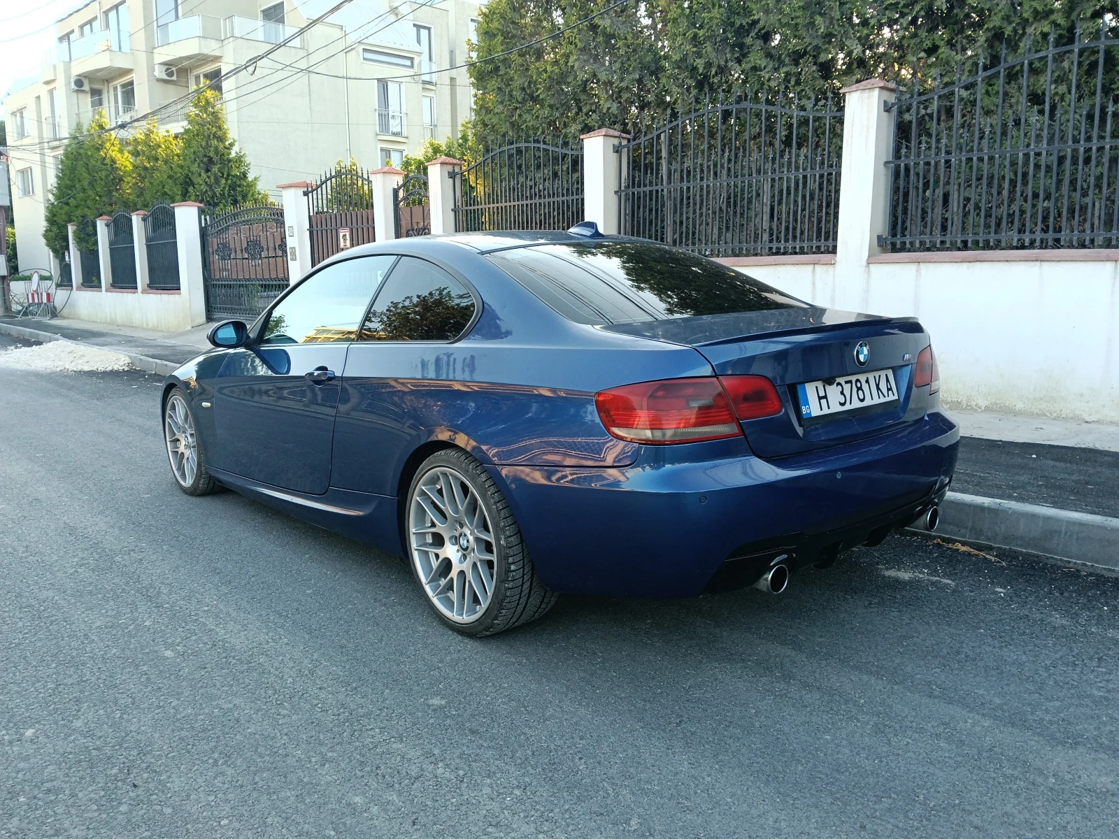 BMW 330, снимка 5 - Автомобили и джипове - 54956440