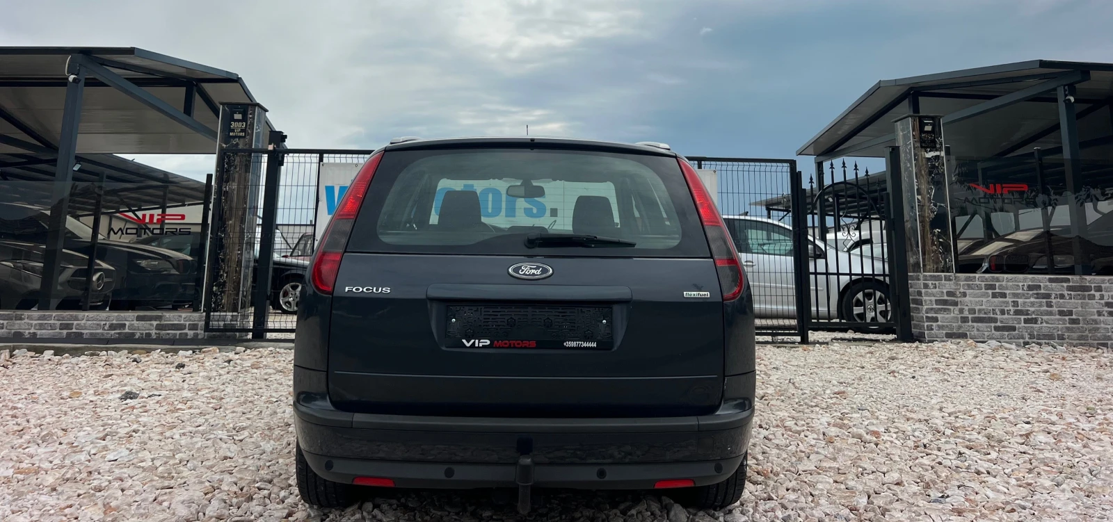 Ford Focus 1.6i NAVI/KLIMATIK/PODGREV/UNIKAT, снимка 8 - Автомобили и джипове - 55085808