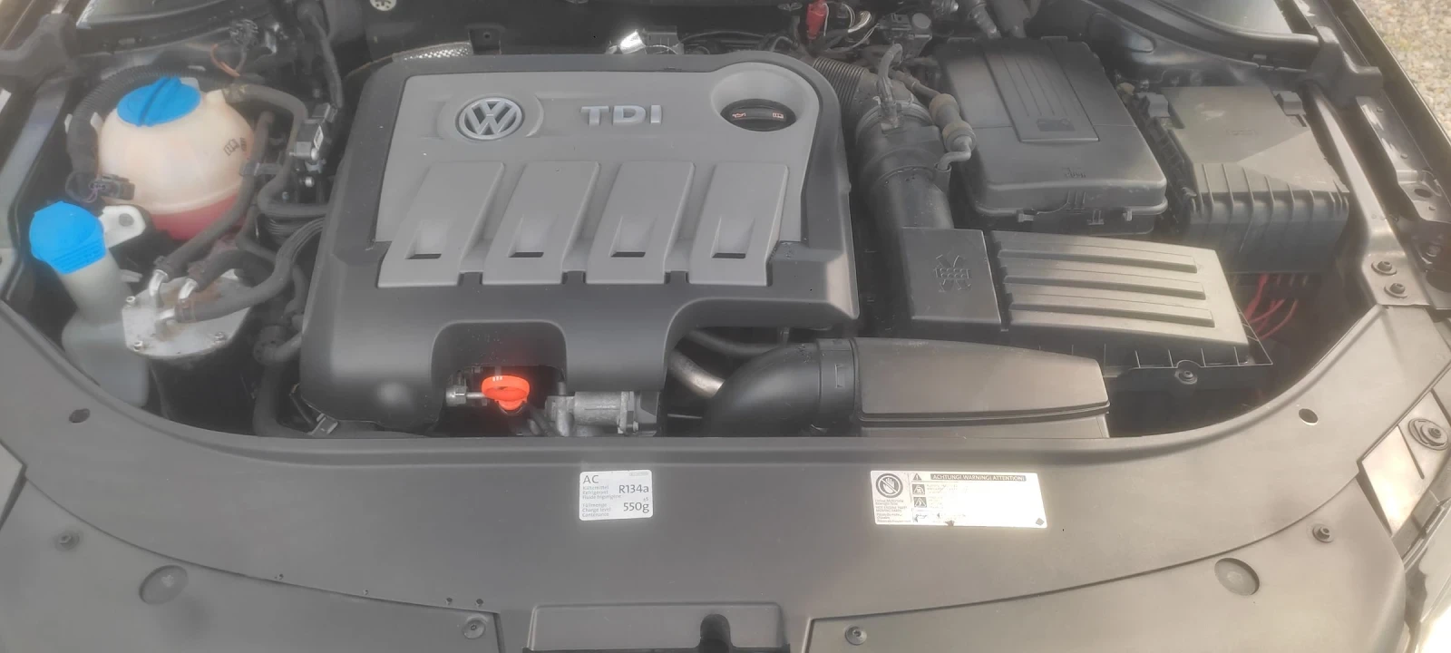 VW Passat 2.0TDI, снимка 7 - Автомобили и джипове - 55143276