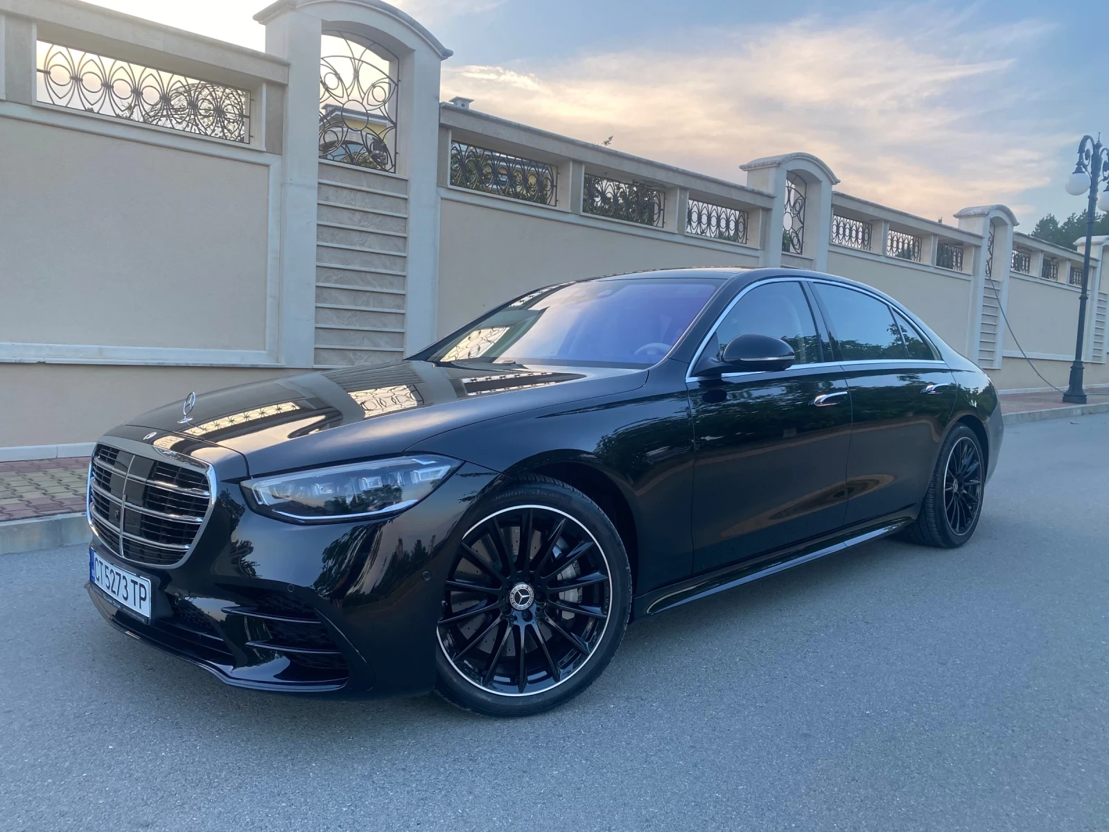 Mercedes-Benz S 580 L* AMG* 4Matic* 4D Burmester, снимка 2 - Автомобили и джипове - 55343827