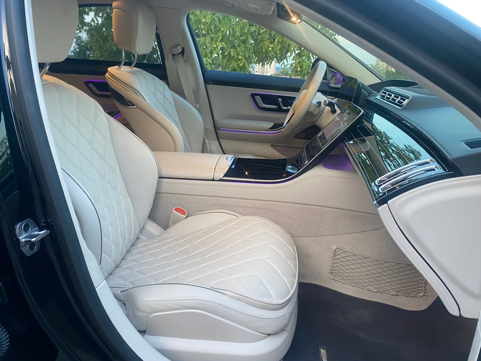 Mercedes-Benz S 580 L* AMG* 4Matic* 4D Burmester, снимка 11 - Автомобили и джипове - 55343827